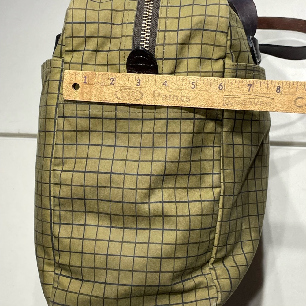 Rare Filson Limited Edition Flyway Green Grid Waxed Tin Cloth Zipper Tote - Picture 10 of 16